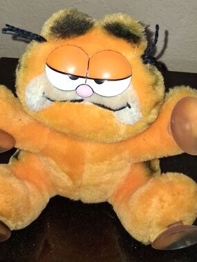 1981 DAKIN STUCK ON YOU Garfield Plush Toy - Orange Suction Cups Stuffed
